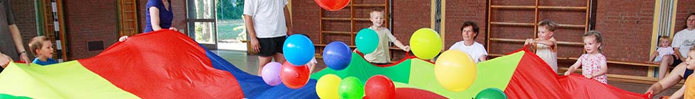 Banner Turn-Abteilung: Eltern-Kind-Turnen
