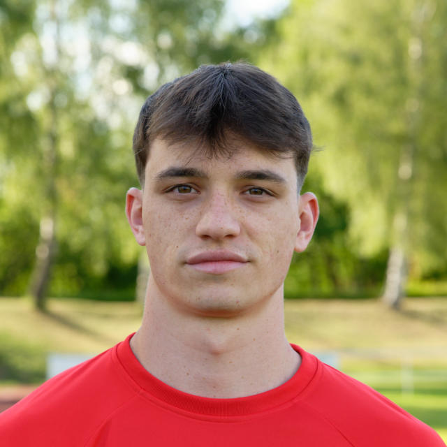 (5) Hendrik Behnisch