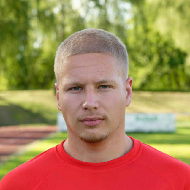(15) Tobias Gröger