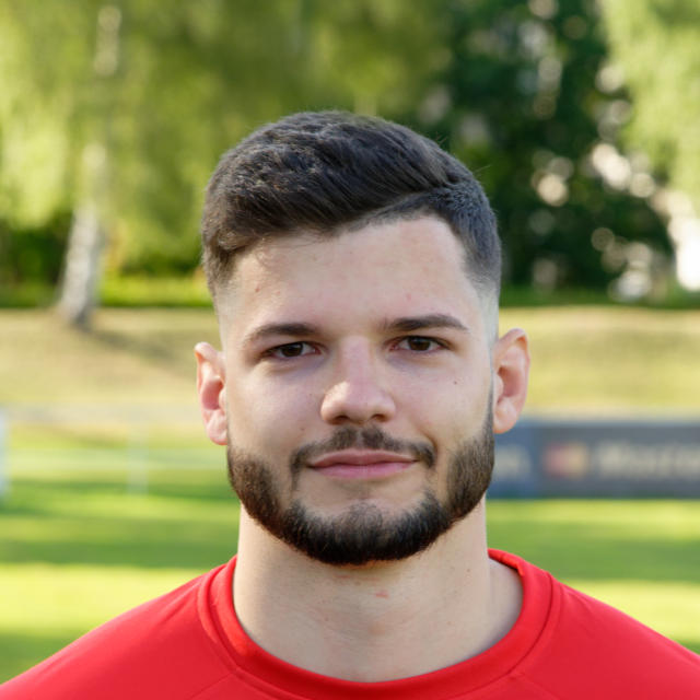 (2) Patrick Tischler