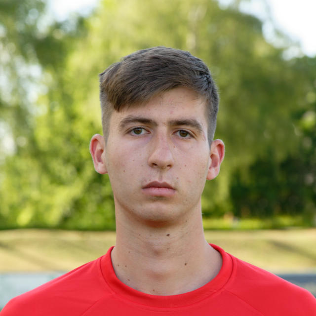 (16) David Vidovic